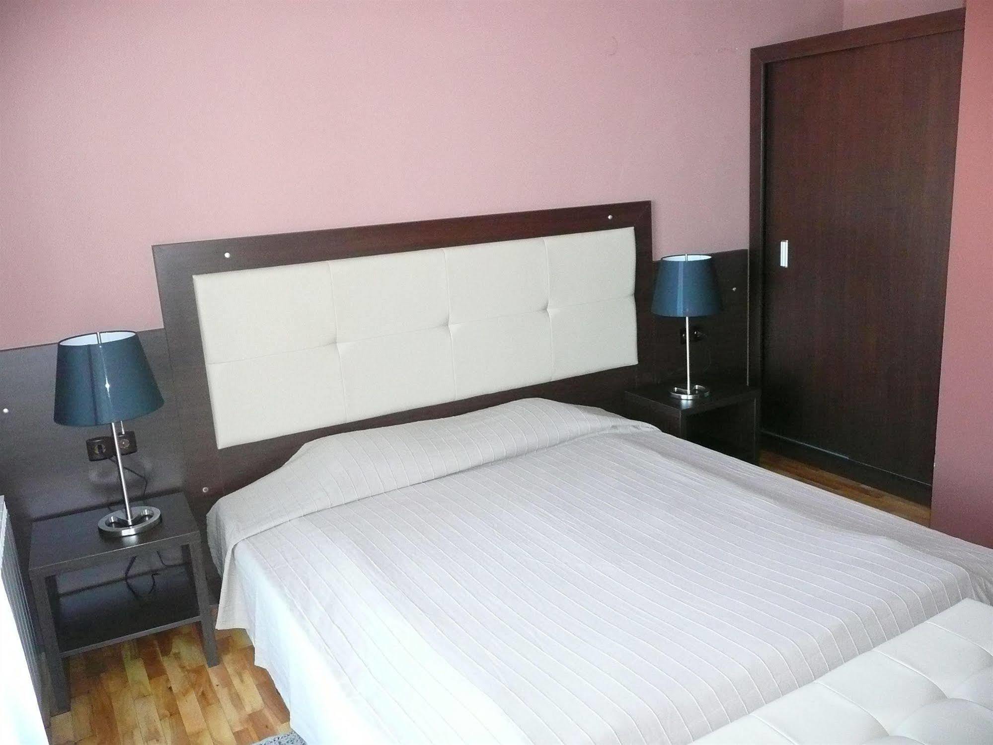 Hotel Consul โซเฟีย ภายนอก รูปภาพ