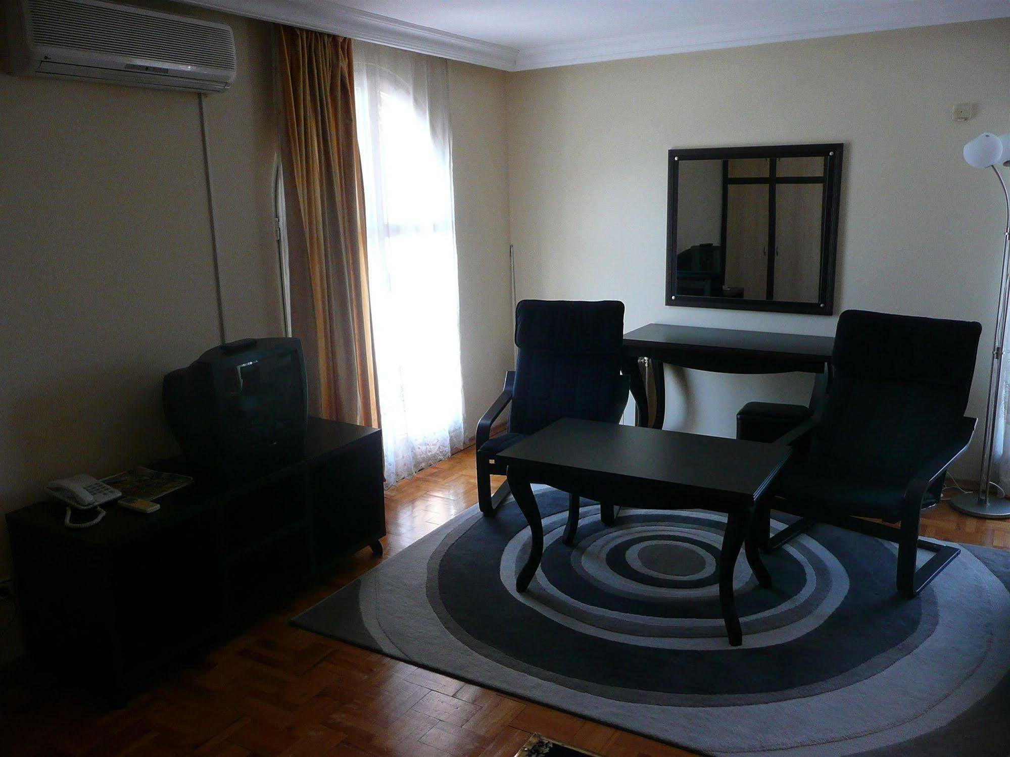 Hotel Consul โซเฟีย ภายนอก รูปภาพ